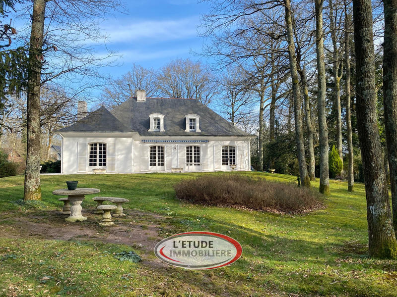 Maison - 197 m² - 8 pièces