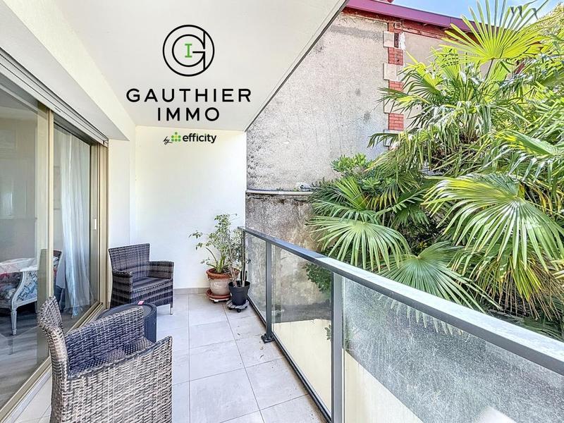 Appartement - 106 m² - 4 pièces