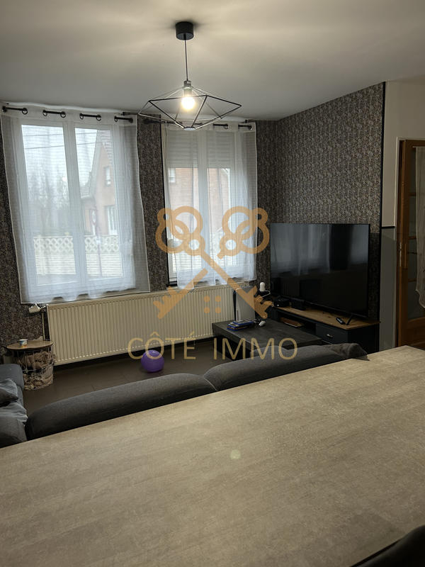 Maison - 101 m² - 5 pièces