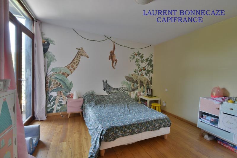 Maison - 257 m² - 7 pièces