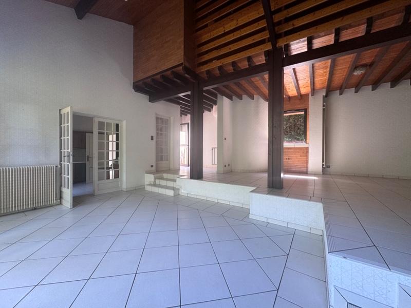 Maison d'architecte - 130 m² - 4 pièces