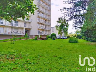 Appartement - 83 m² - 3 pièces