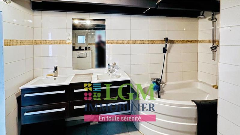 Appartement - 71 m² - 2 pièces