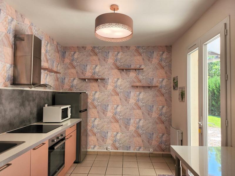 Maison en pierre - 195 m² - 6 pièces