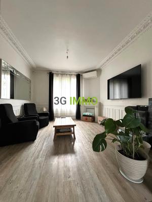 Maison ancienne - 229 m² - 8 pièces