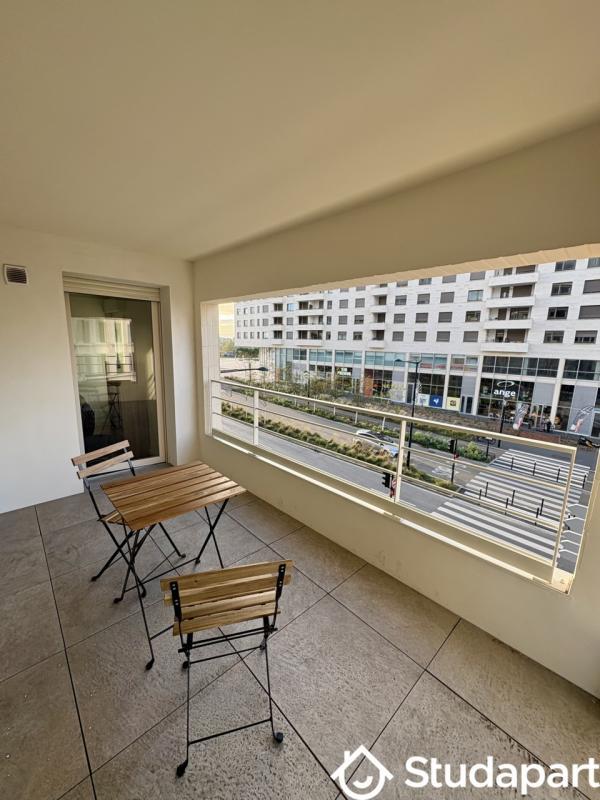 Chambre - 9 m² - 1 pièce