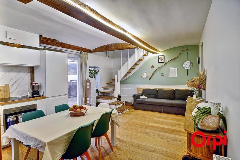 Maison - 107 m² - 4 pièces