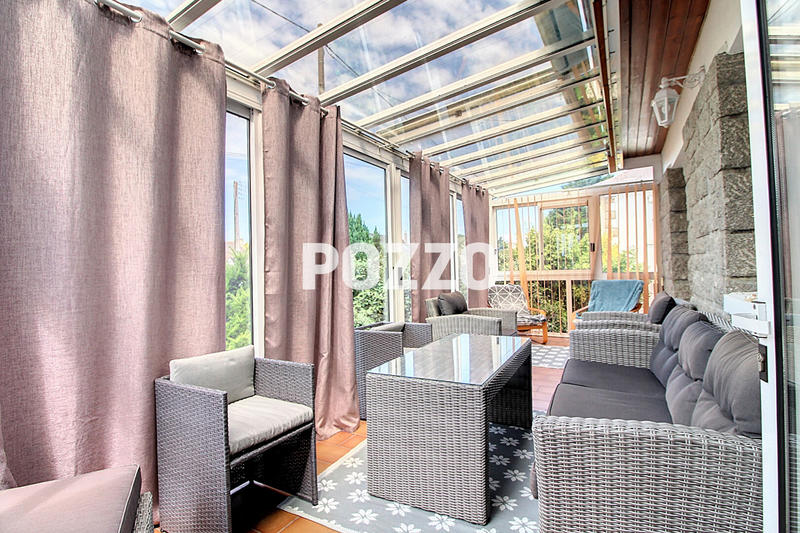 Maison - 172 m² - 6 pièces