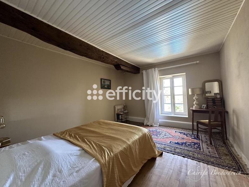 Maison en pierre - 147 m² - 6 pièces