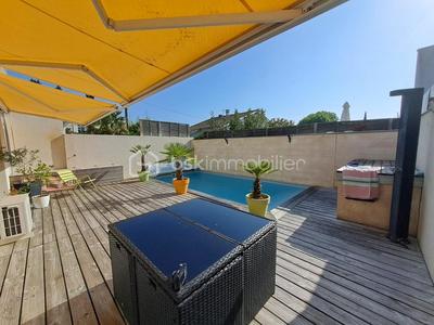 Maison - 140 m² - 6 pièces