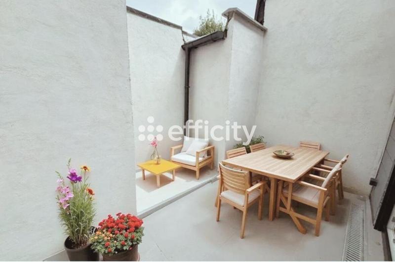 Maison - 83 m² - 4 pièces