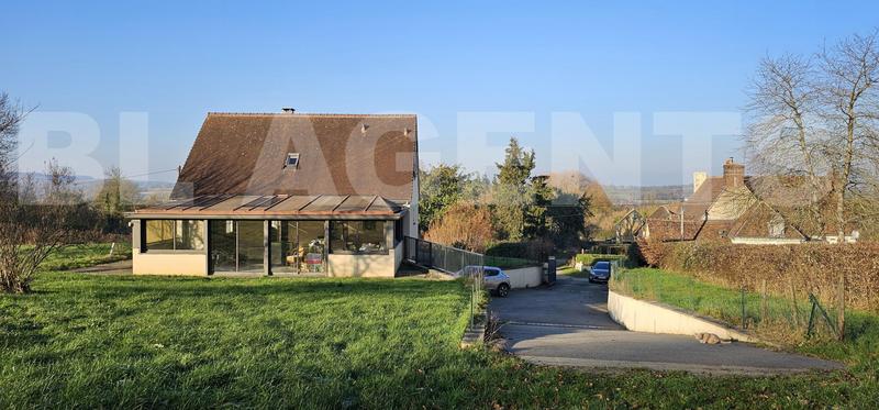 Maison - 122 m² - 4 pièces