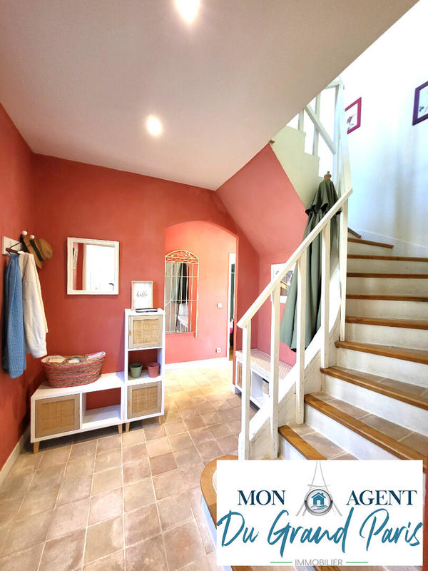 Maison - 156 m² - 7 pièces
