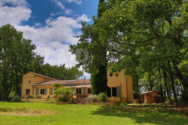 Maison - 165 m² - 7 pièces