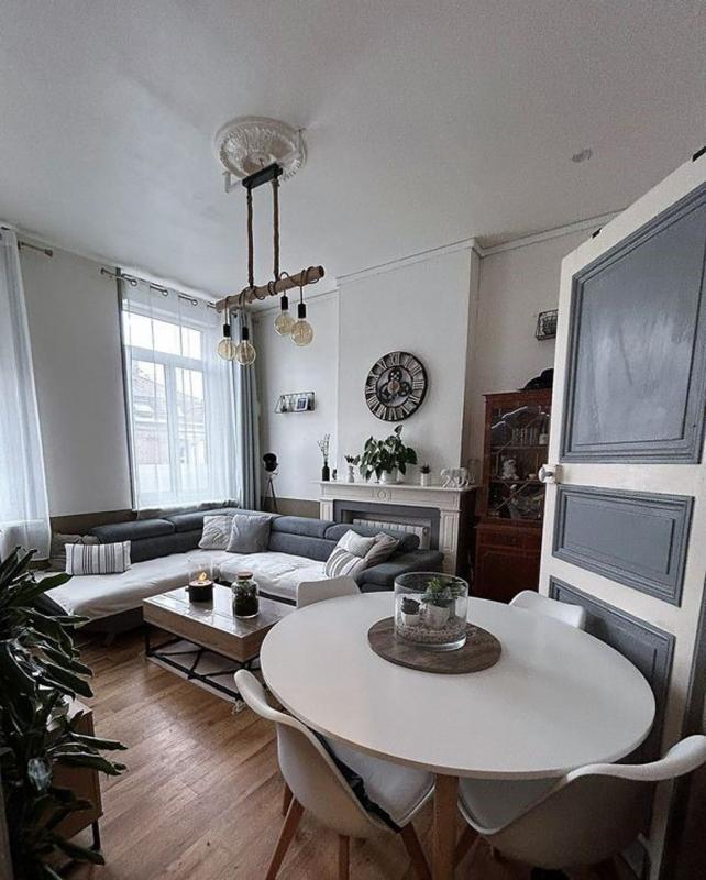 Immeuble - 166 m² - 7 pièces