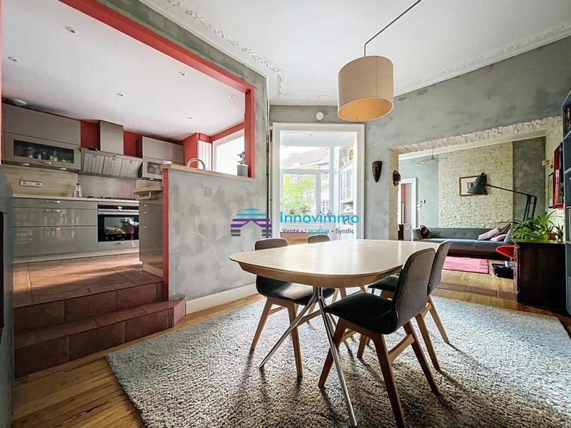 Appartement - 108 m² - 5 pièces