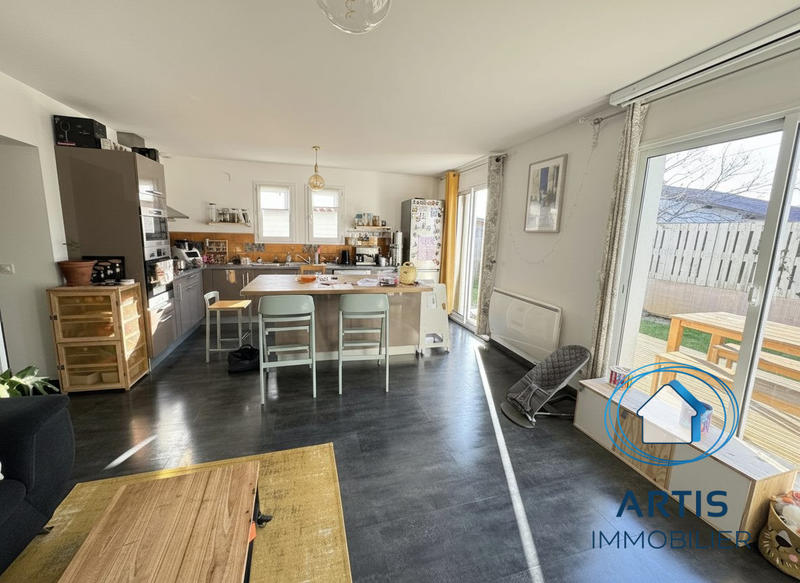 Maison - 97 m² - 4 pièces