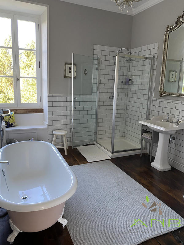 Maison ancienne - 206 m² - 7 pièces