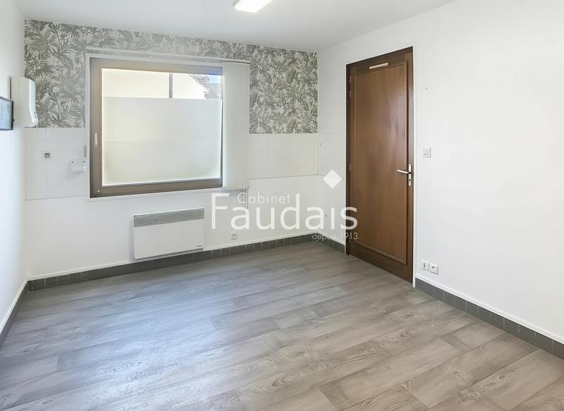 Appartement - 94 m² - 4 pièces