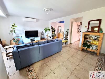 Maison - 180 m² - 7 pièces