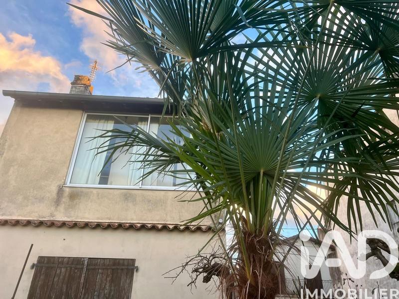 Maison de ville - 80 m² - 5 pièces