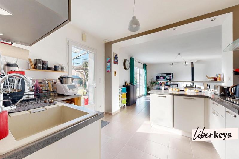 Maison - 128 m² - 7 pièces