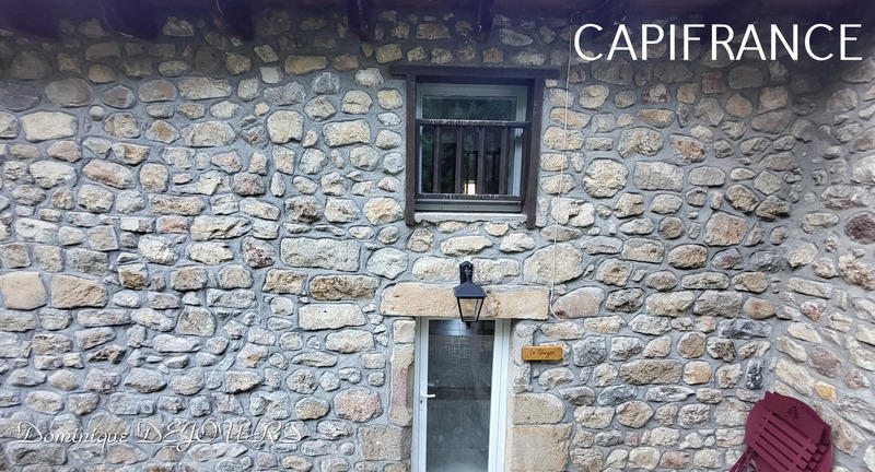 Maison - 205 m² - 11 pièces