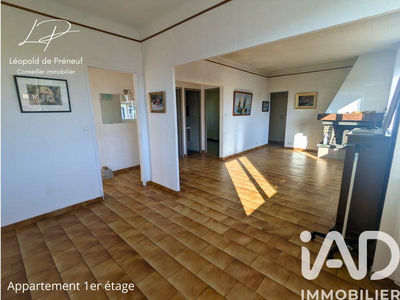 Maison - 185 m² - 8 pièces