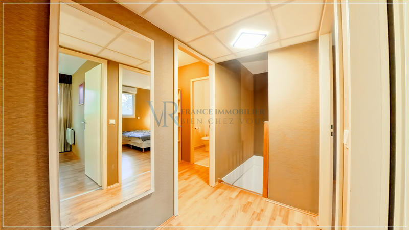 Appartement - 70 m² - 3 pièces