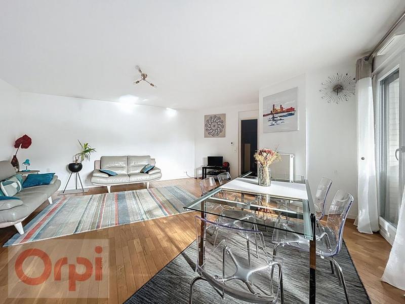 Appartement - 98 m² - 5 pièces