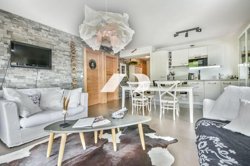 Appartement - 83 m² - 4 pièces