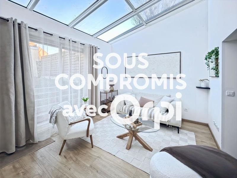 Maison - 90 m² - 3 pièces