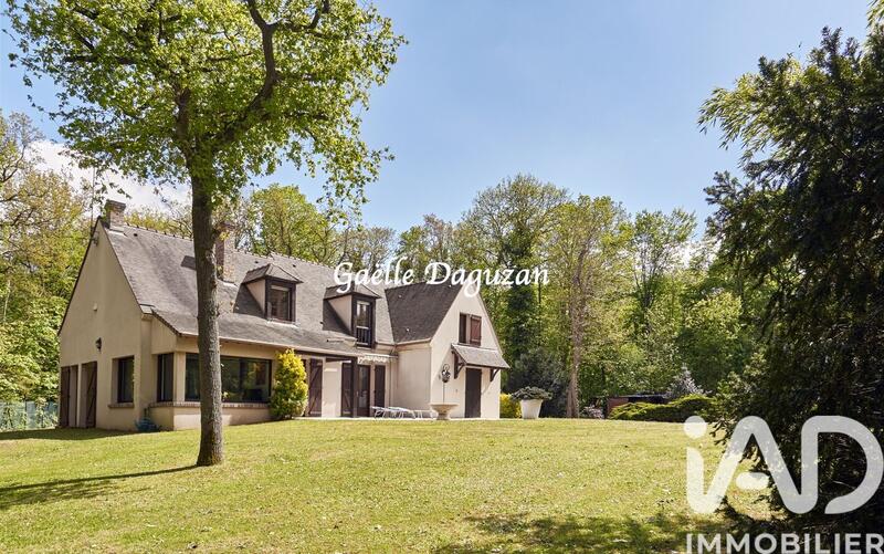 Maison - 180 m² - 7 pièces