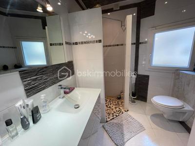 Maison en pierre - 127 m² - 7 pièces