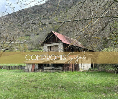 Maison - 100 m² - 3 pièces