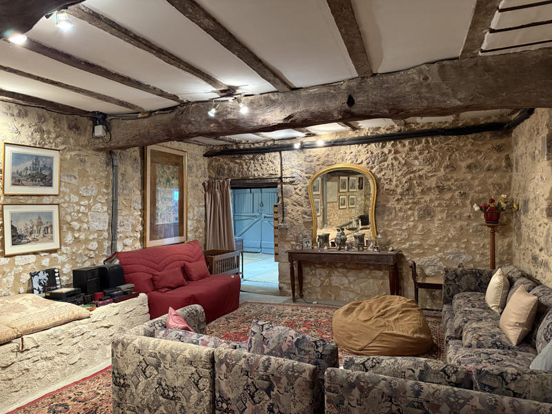 Maison de village - 197 m² - 9 pièces