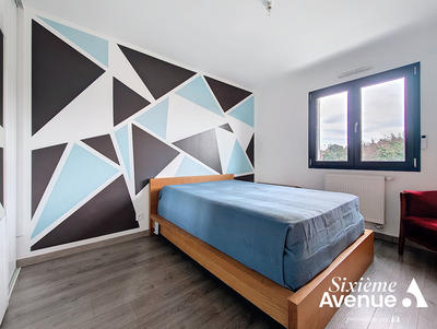 Maison - 165 m² - 7 pièces