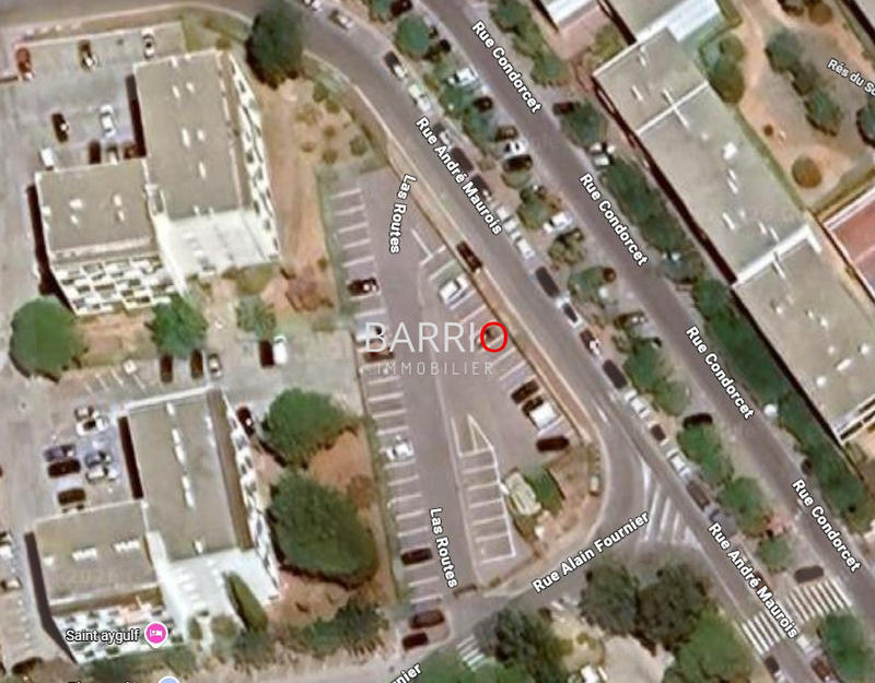 Parking / Garage - 12 m²