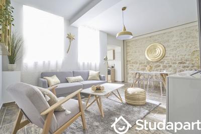 Chambre - 13 m² - 1 pièce