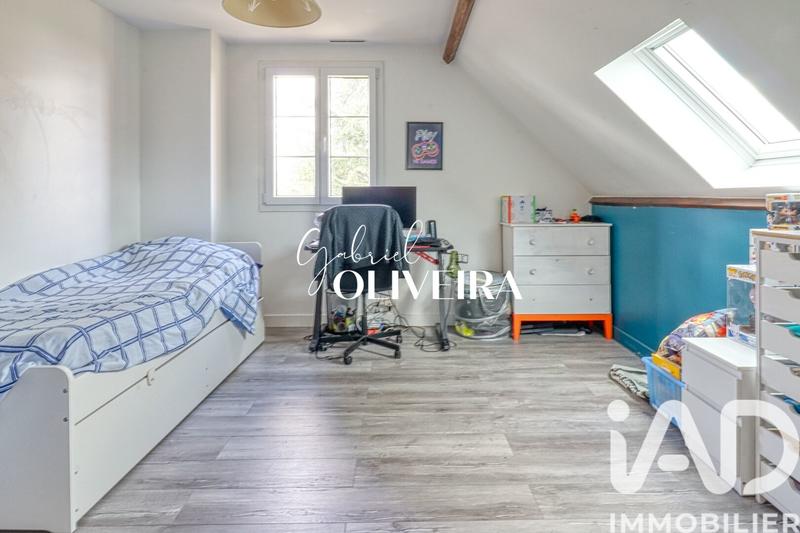 Maison - 232 m² - 10 pièces