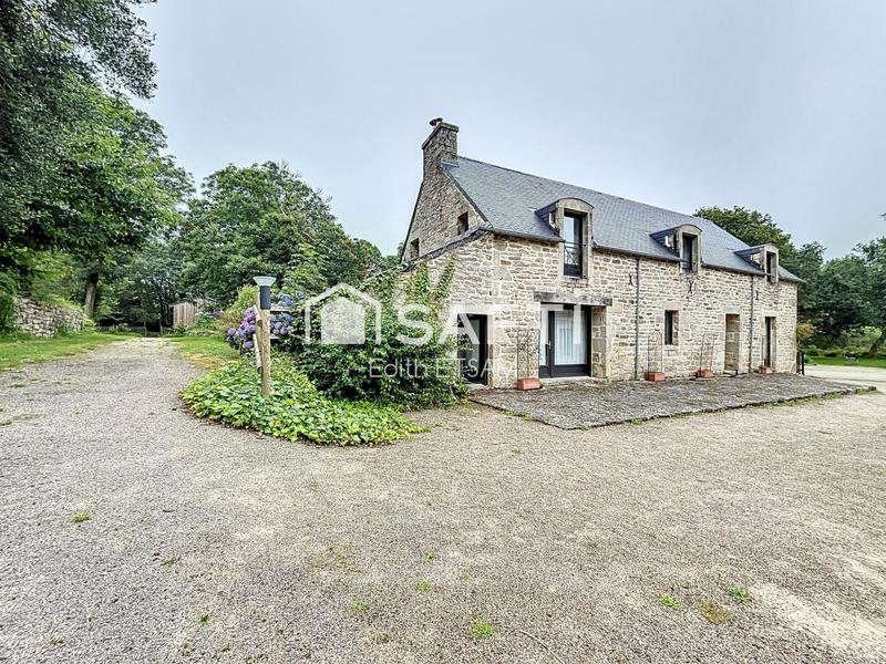 Maison - 605 m² - 11 pièces