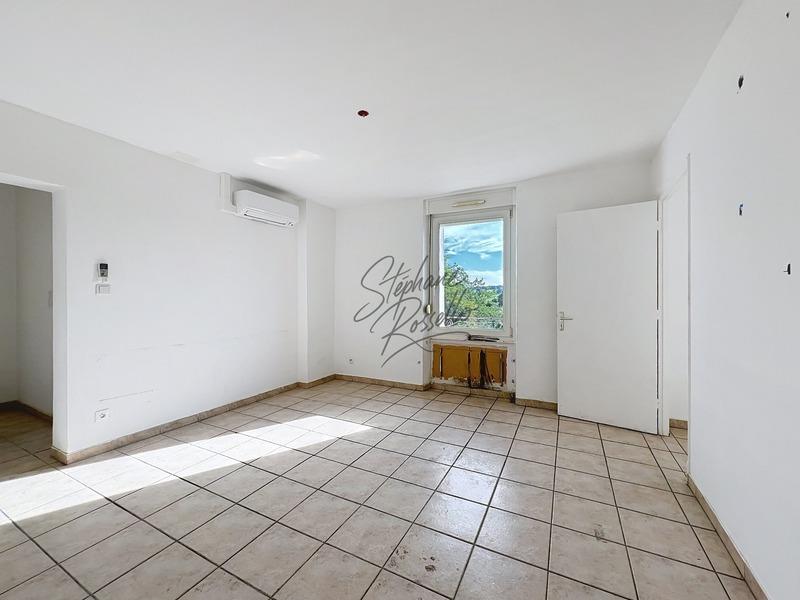 Immeuble - 297 m² - 14 pièces