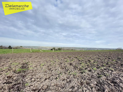 Maison - 370 m² - 6 pièces