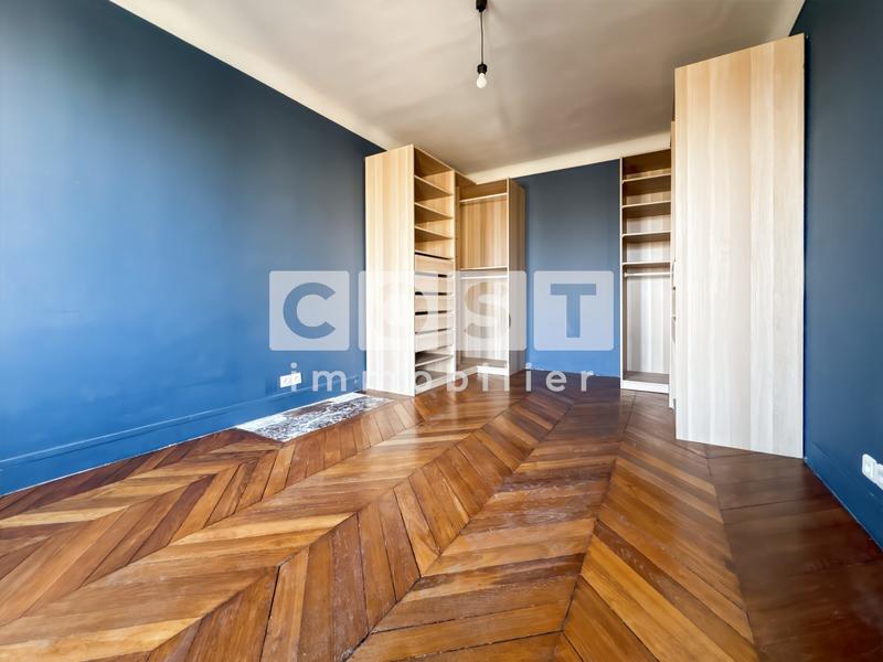 Appartement - 136 m² - 5 pièces