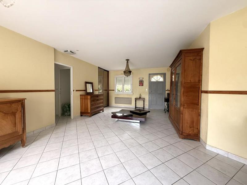 Maison - 111 m² - 6 pièces