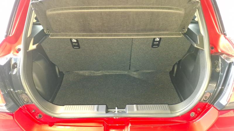 Suzuki Swift VI 1.2 Dualjet Hybrid Pack