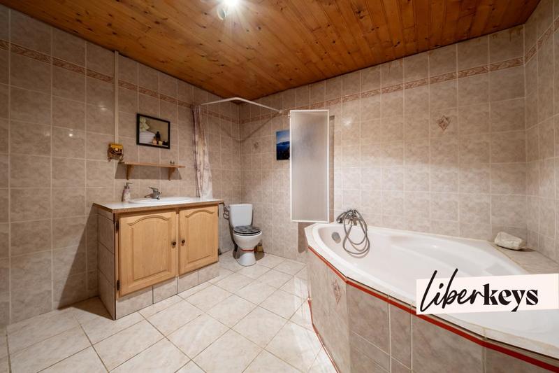 Maison de village - 215 m² - 6 pièces