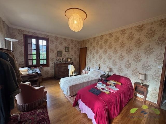 Maison - 144 m² - 6 pièces