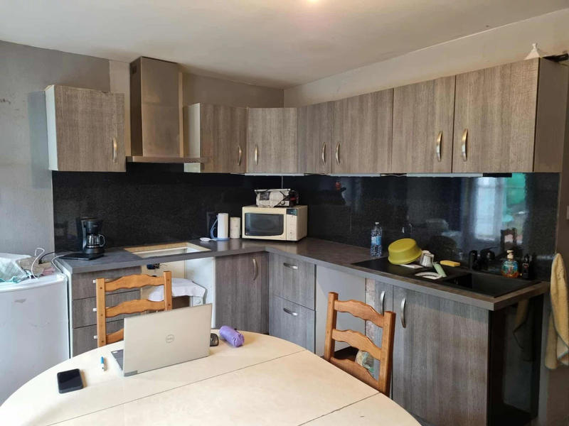 Maison - 198 m² - 10 pièces