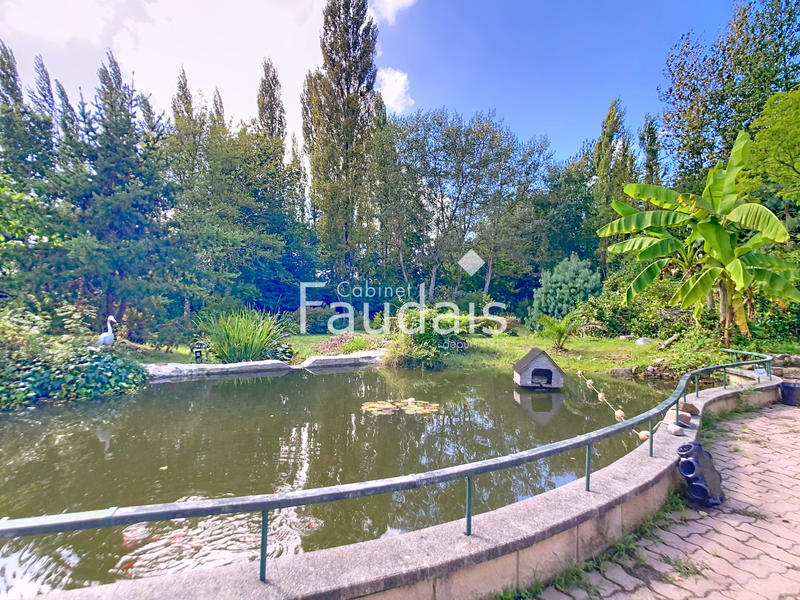 Maison - 160 m² - 5 pièces